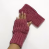 fuscia fingerless gloves